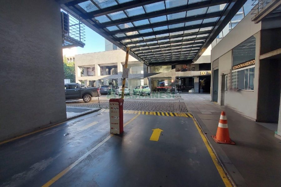 Loja com 102m², no bairro Rio Branco em Caxias do Sul para Alugar
