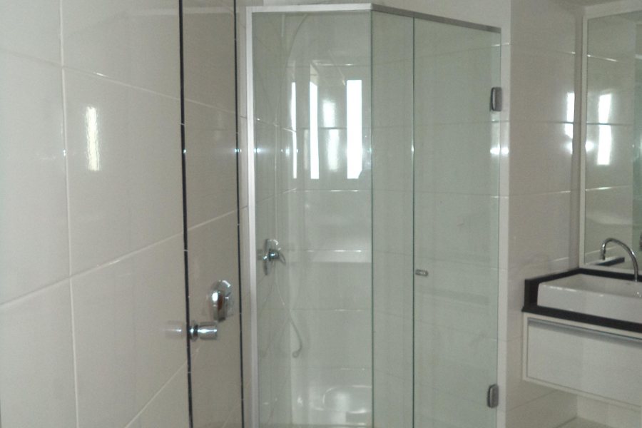 Apartamento com 98m², 3 dormitórios, 2 vagas, no bairro São Pelegrino em Caxias do Sul para Alugar