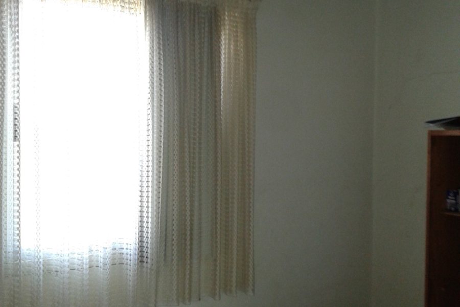 Casa com 200m², 3 dormitórios, 1 vaga, no bairro Rio Branco em Caxias do Sul para Comprar