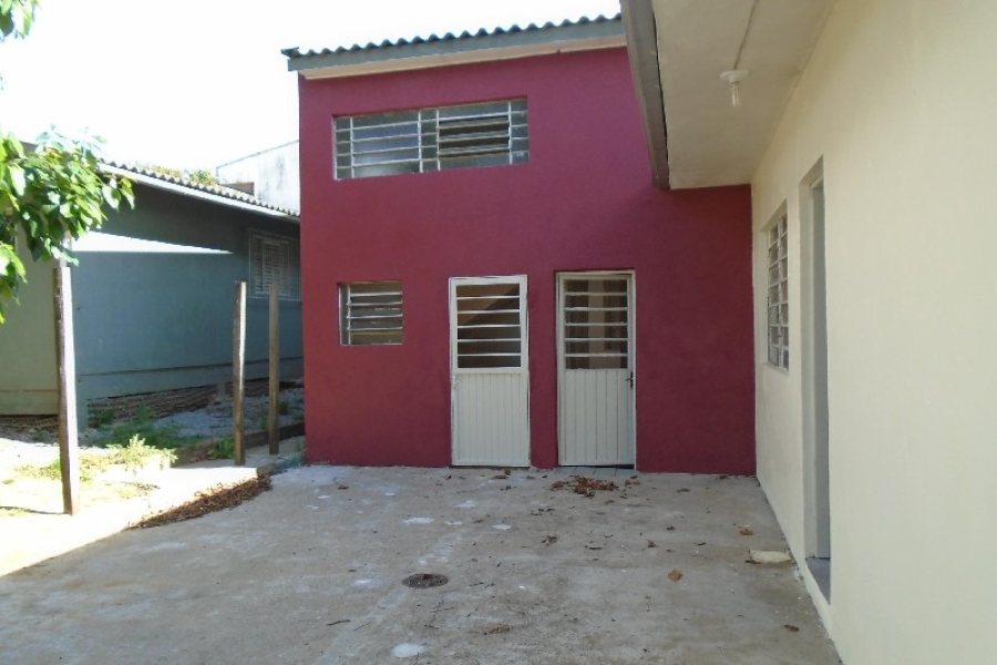 Casa com 220m², 3 dormitórios, 1 vaga, no bairro Bela Vista em Caxias do Sul para Alugar