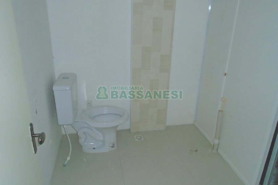 Sala com 100m², no bairro Sanvitto em Caxias do Sul para Alugar