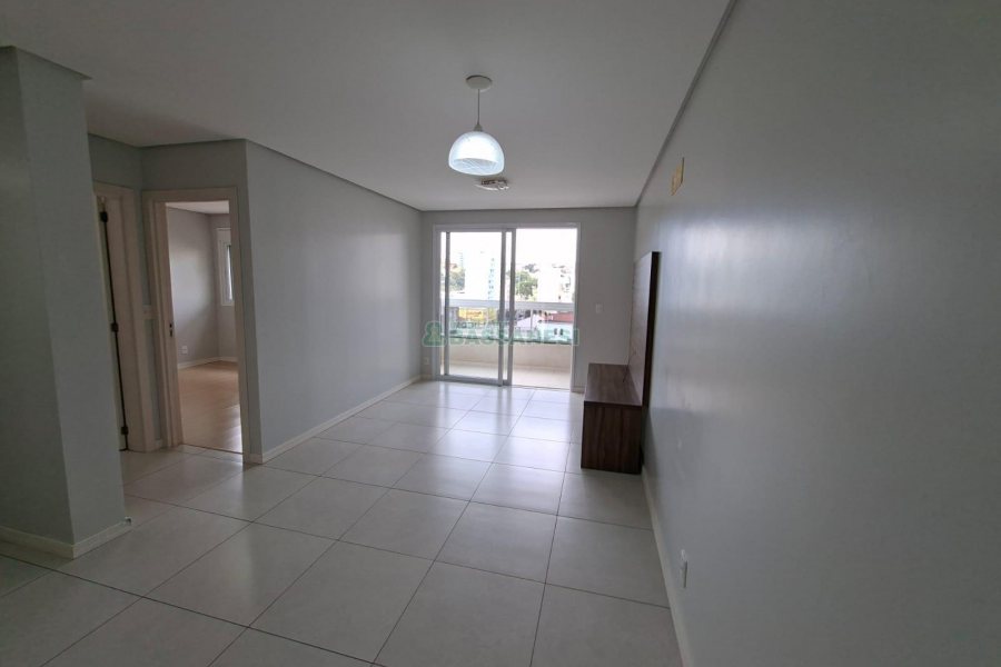 Apartamento com 54m², 1 dormitório, 1 vaga, no bairro Centro em Caxias do Sul para Alugar