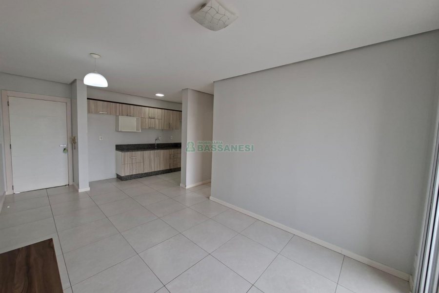 Apartamento com 54m², 1 dormitório, 1 vaga, no bairro Centro em Caxias do Sul para Alugar