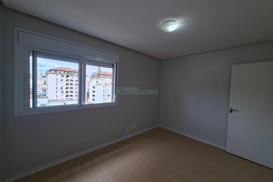 Apartamento com 54m², 1 dormitório, 1 vaga, no bairro Centro em Caxias do Sul para Alugar