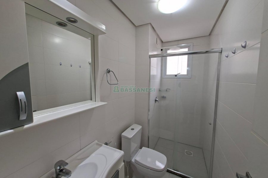 Apartamento com 54m², 1 dormitório, 1 vaga, no bairro Centro em Caxias do Sul para Alugar
