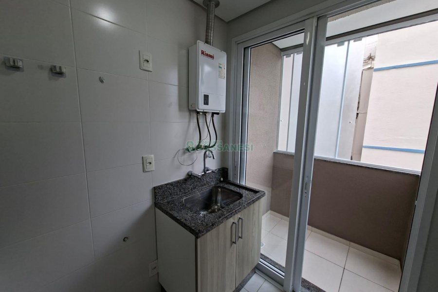 Apartamento com 54m², 1 dormitório, 1 vaga, no bairro Centro em Caxias do Sul para Alugar