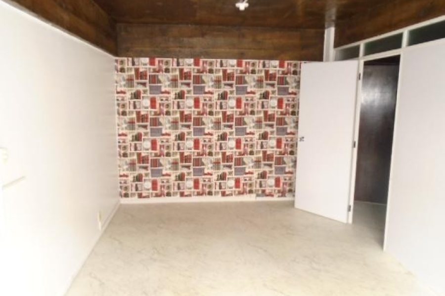 Sala com 40m², no bairro Centro em Caxias do Sul para Alugar