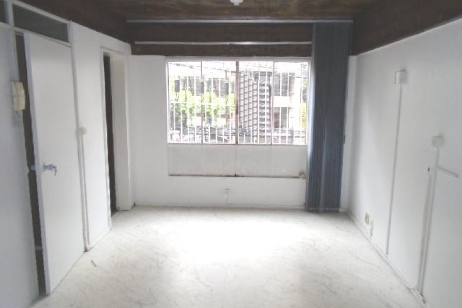 Sala com 40m², no bairro Centro em Caxias do Sul para Alugar