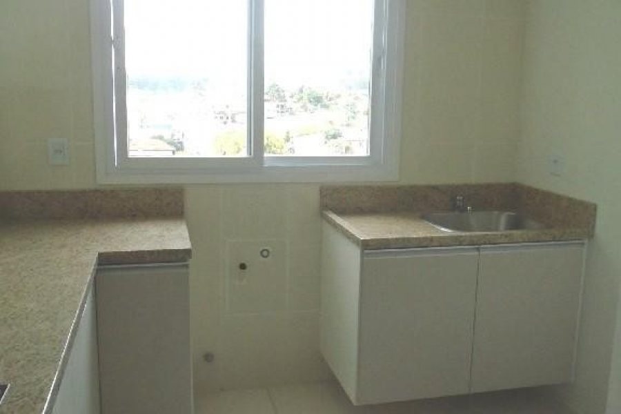 Apartamento com 85m², 3 dormitórios, 2 vagas, no bairro Desvio Rizzo em Caxias do Sul para Alugar