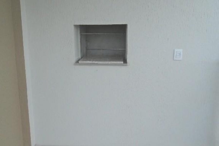 Apartamento com 85m², 3 dormitórios, 2 vagas, no bairro Desvio Rizzo em Caxias do Sul para Alugar