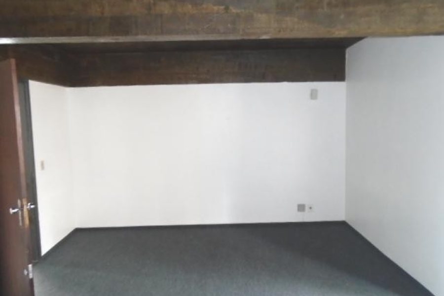 Sala com 40m², no bairro Centro em Caxias do Sul para Alugar