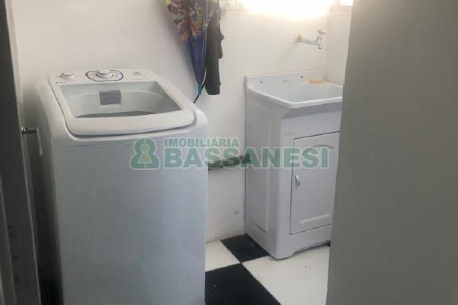 Apartamento com 80m², 3 dormitórios, no bairro Centro em Caxias do Sul para Comprar
