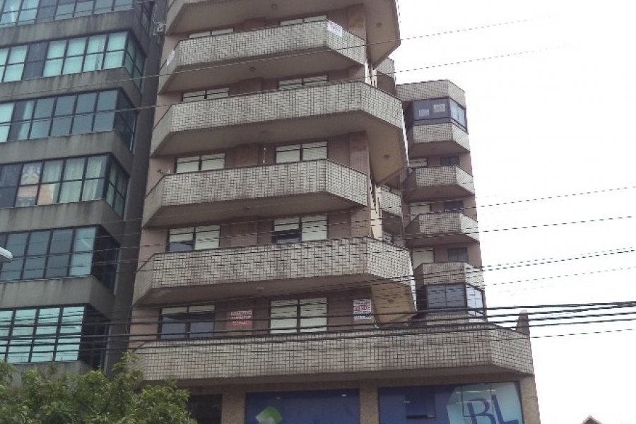 Apartamento com 40m², 1 dormitório, 1 vaga, no bairro Centro em Caxias do Sul para Alugar