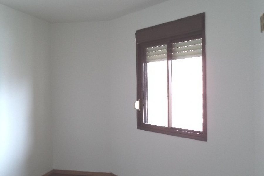 Apartamento com 40m², 1 dormitório, 1 vaga, no bairro Centro em Caxias do Sul para Alugar
