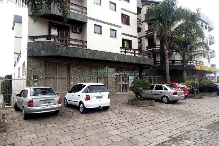 Loja com 300m², no bairro Sagrada Família em Caxias do Sul para Alugar