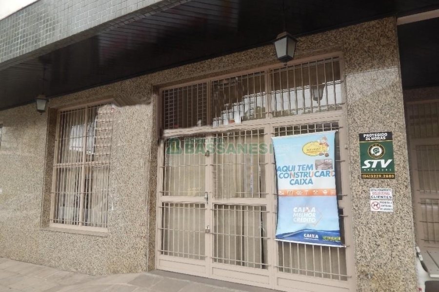 Loja com 300m², no bairro Sagrada Família em Caxias do Sul para Alugar