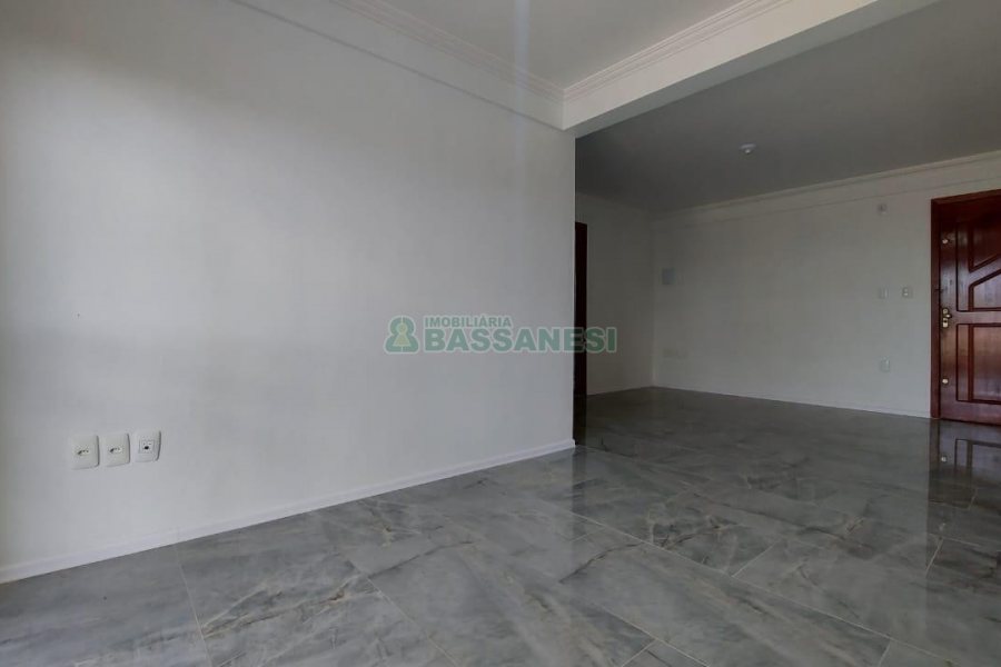 Apartamento com 85m², 2 dormitórios, 1 vaga, no bairro Marechal Floriano em Caxias do Sul para Alugar