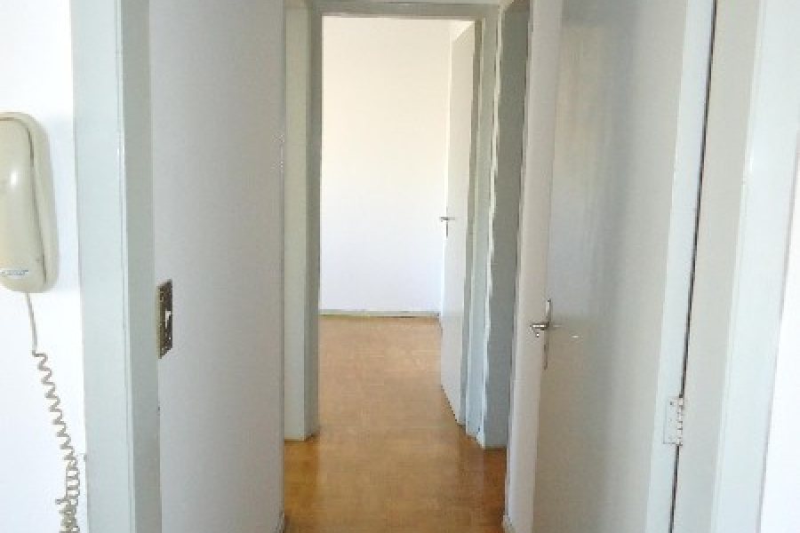 Apartamento com 67m², 2 dormitórios, 1 vaga, no bairro Centro em Caxias do Sul para Comprar