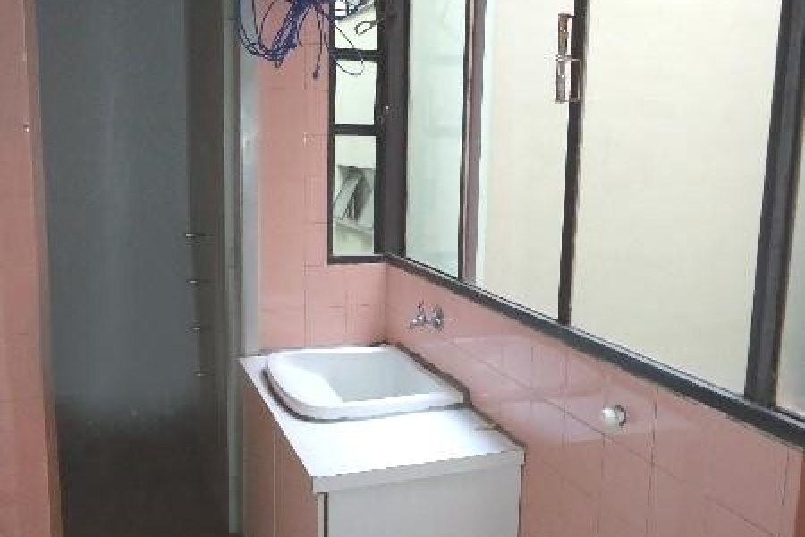 Apartamento com 67m², 2 dormitórios, 1 vaga, no bairro Centro em Caxias do Sul para Comprar