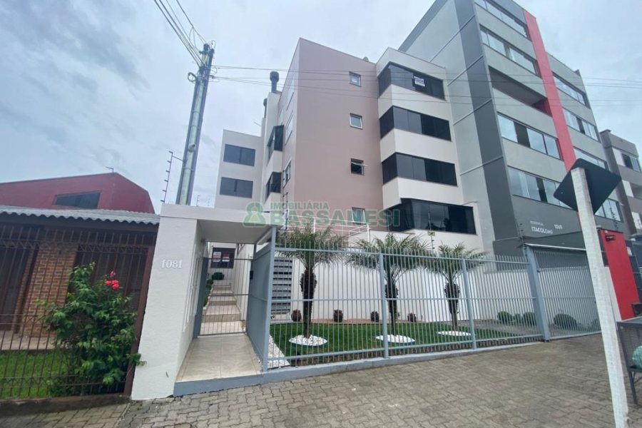 Apto Mobiliado com 68m², 2 dormitórios, 1 vaga, no bairro Treviso em Caxias do Sul para Alugar