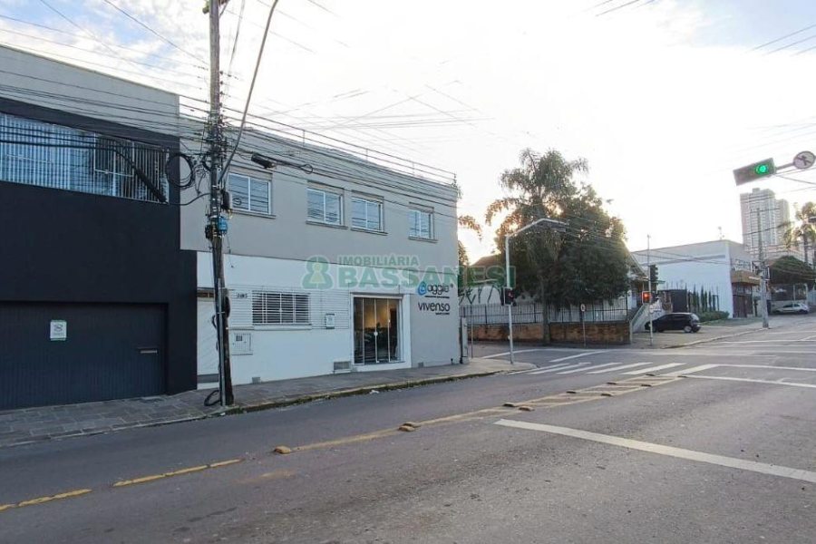 Predio com 400m², 2 vagas, no bairro Santa Catarina em Caxias do Sul para Alugar