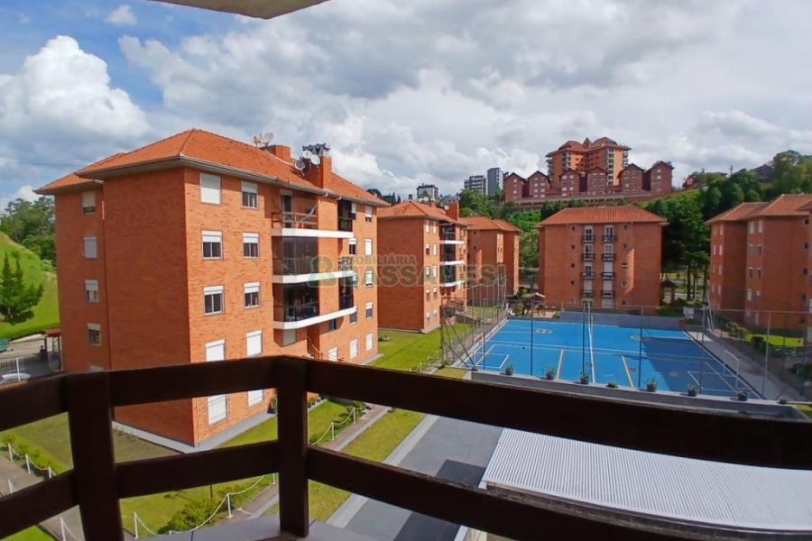 Apartamento com 70m², 3 dormitórios, 2 vagas, no bairro Universitário em Caxias do Sul para Alugar
