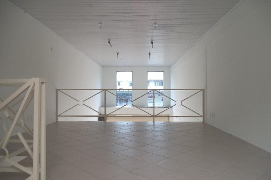 Loja com 115m², no bairro Lourdes em Caxias do Sul para Alugar