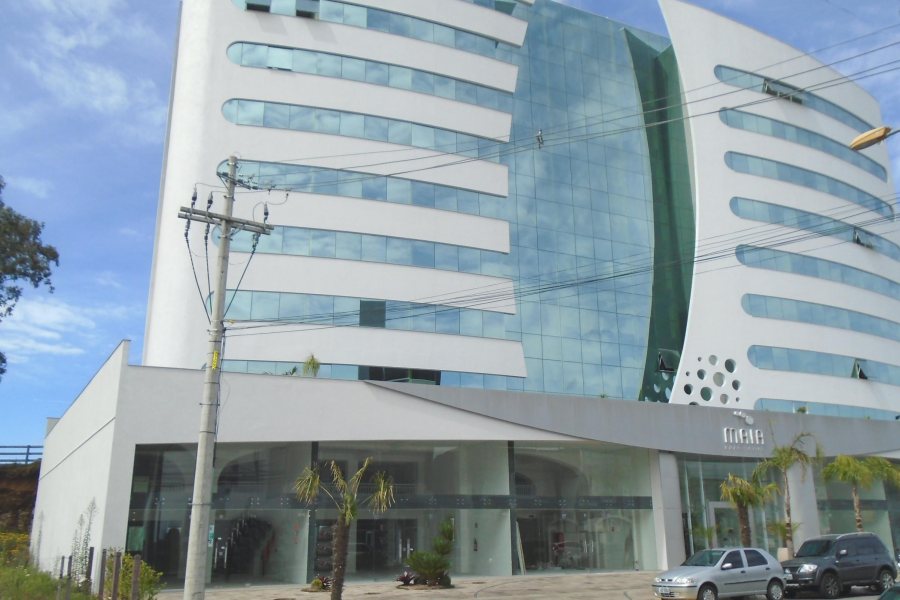 Loja com 370m², no bairro Villagio Iguatemi em Caxias do Sul para Comprar