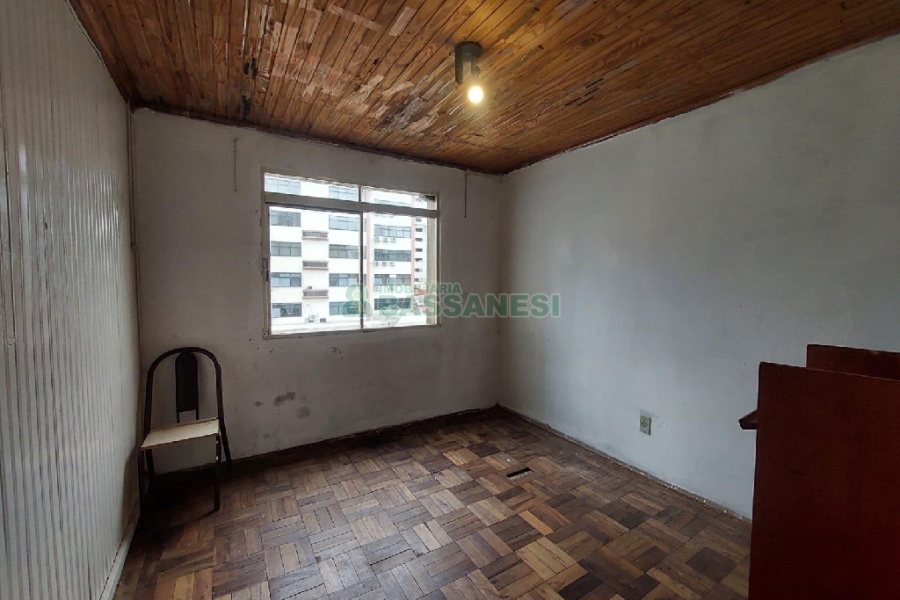 Apartamento com 70m², 2 dormitórios, no bairro Centro em Caxias do Sul para Alugar
