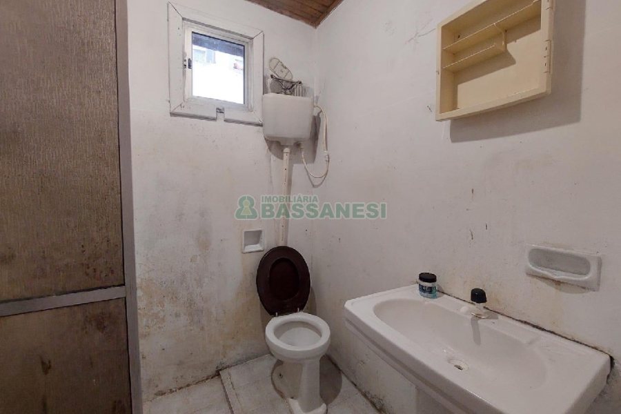 Apartamento com 70m², 2 dormitórios, no bairro Centro em Caxias do Sul para Alugar