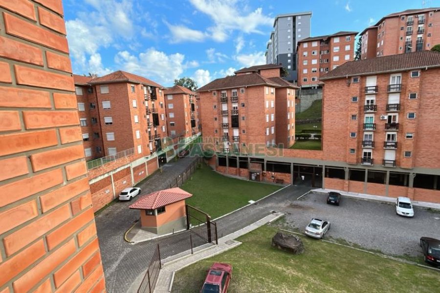 Apartamento com 60m², 2 dormitórios, 1 vaga, no bairro Interlagos em Caxias do Sul para Alugar