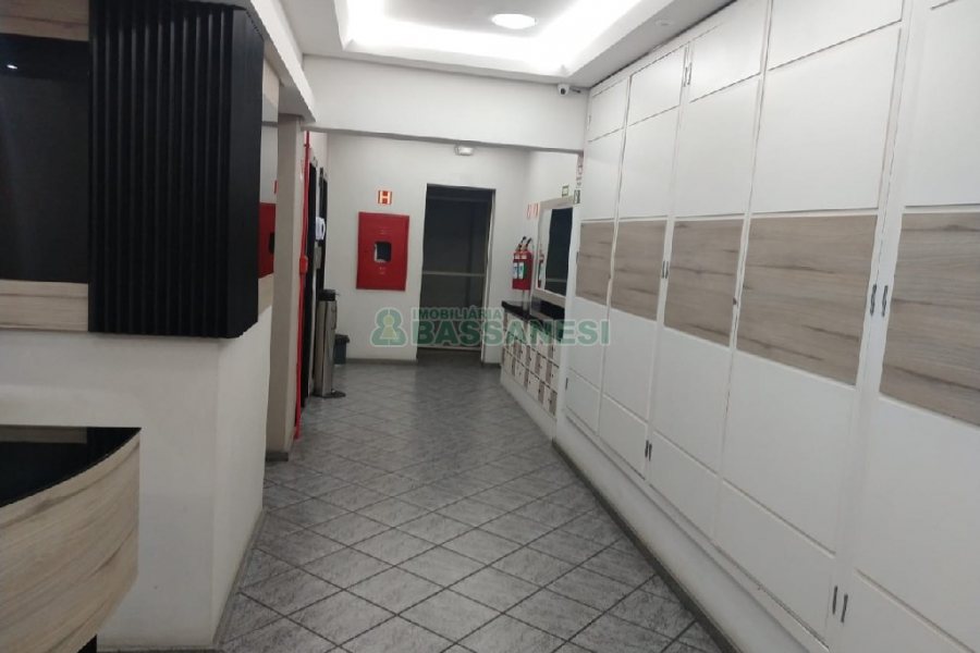 Sala com 48m², no bairro Centro em Caxias do Sul para Comprar