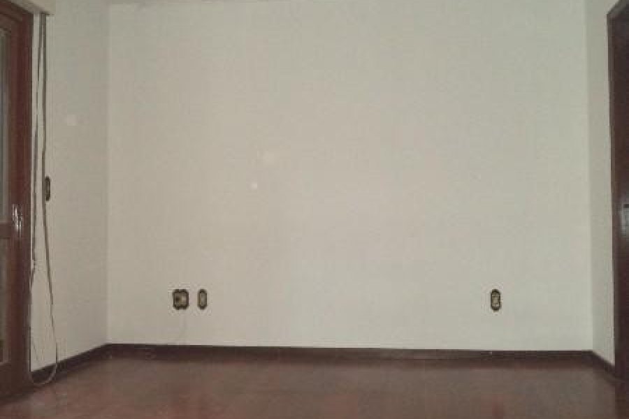 Apartamento com 87m², 2 dormitórios, 1 vaga, no bairro Panazzolo em Caxias do Sul para Alugar