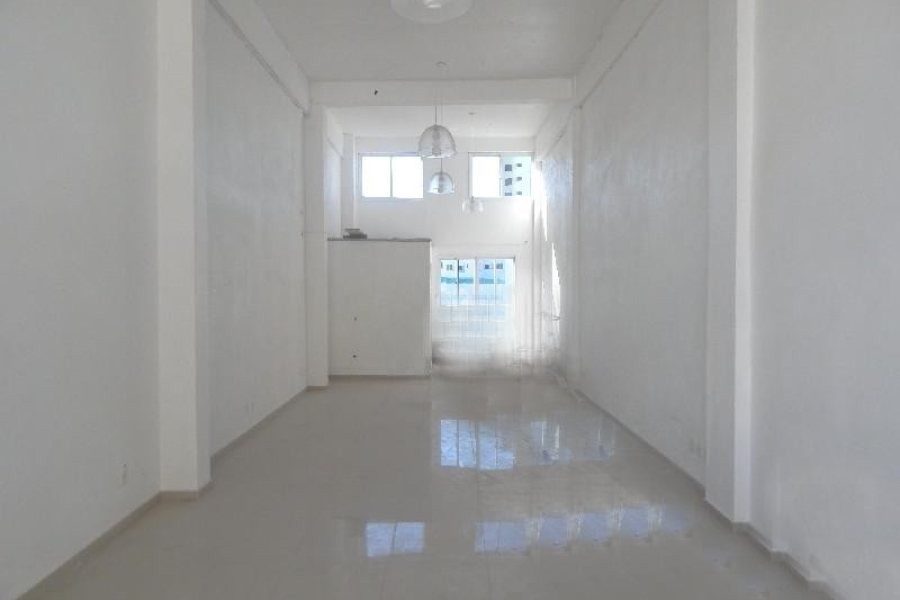 Loja com 66m², 3 vagas, no bairro Marechal Floriano em Caxias do Sul para Alugar