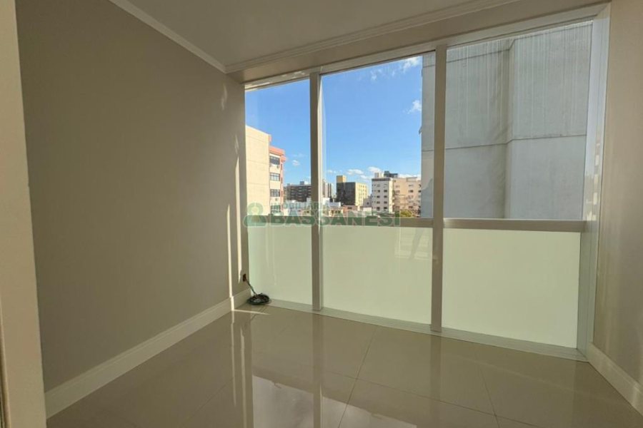 Sala com 59m², 1 vaga, no bairro São Pelegrino em Caxias do Sul para Alugar ou Comprar