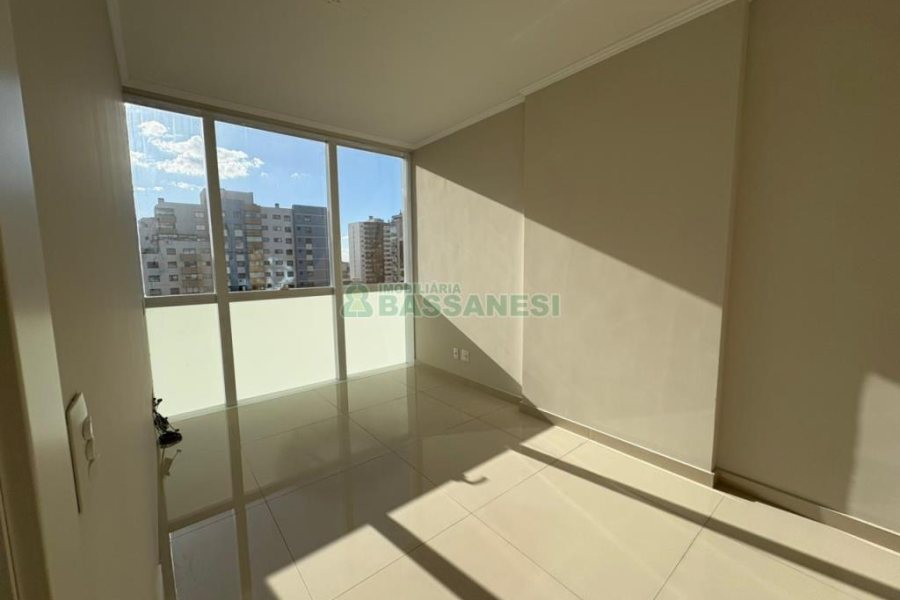 Sala com 59m², 1 vaga, no bairro São Pelegrino em Caxias do Sul para Alugar ou Comprar