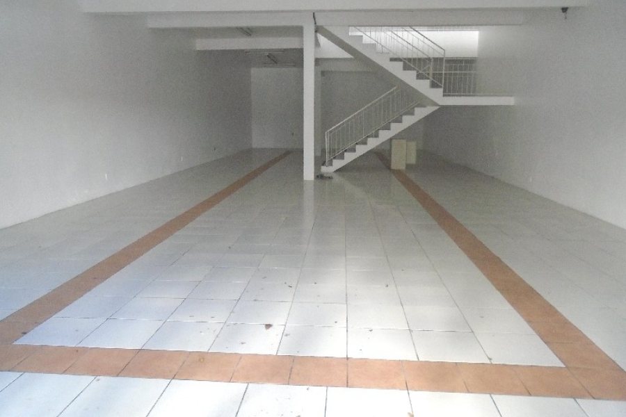 Loja com 300m², no bairro Centro em Caxias do Sul para Alugar