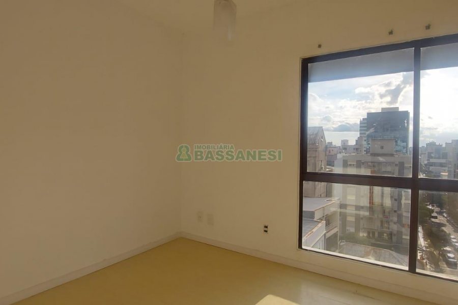 Apartamento com 77m², 2 dormitórios, 1 vaga, no bairro Centro em Caxias do Sul para Alugar