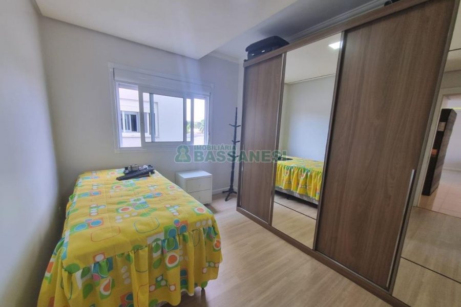 Apto Mobiliado com 100m², 2 dormitórios, 1 vaga, no bairro Santa Catarina em Caxias do Sul para Alugar