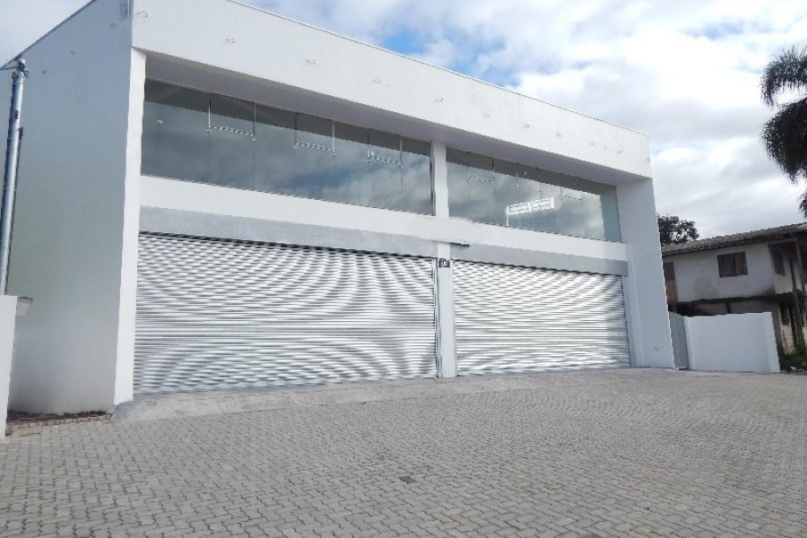 Loja com 570m², no bairro Esplanada em Caxias do Sul para Alugar