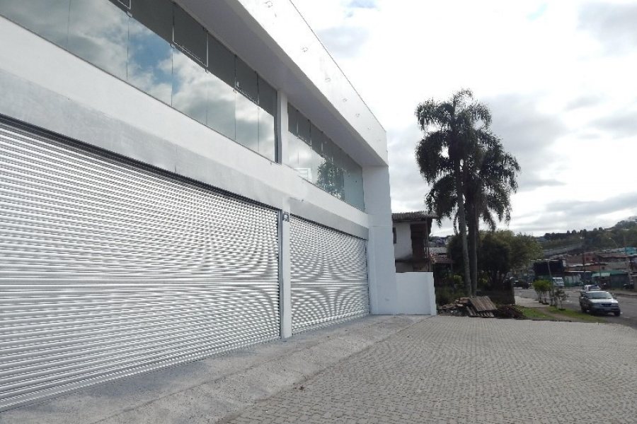 Loja com 570m², no bairro Esplanada em Caxias do Sul para Alugar