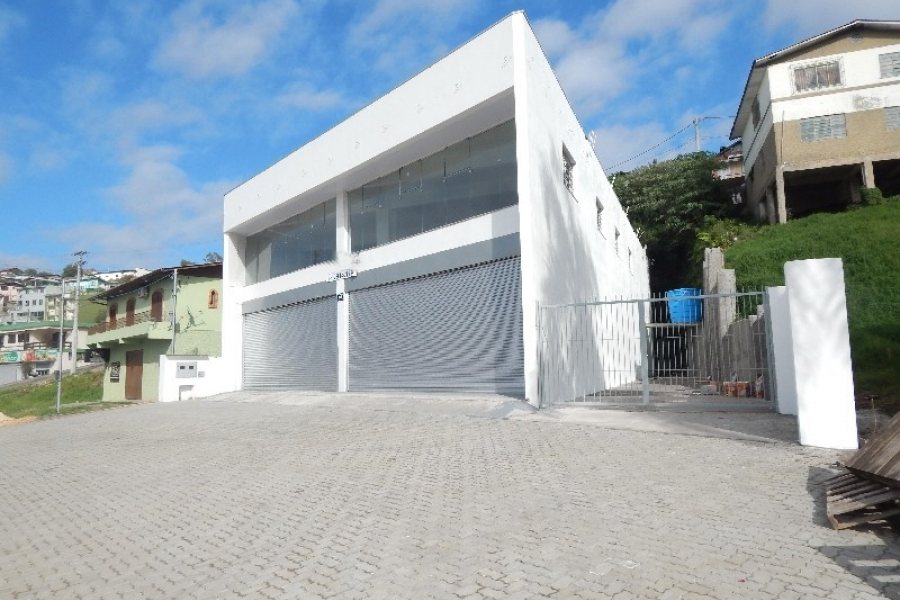 Loja com 570m², no bairro Esplanada em Caxias do Sul para Alugar