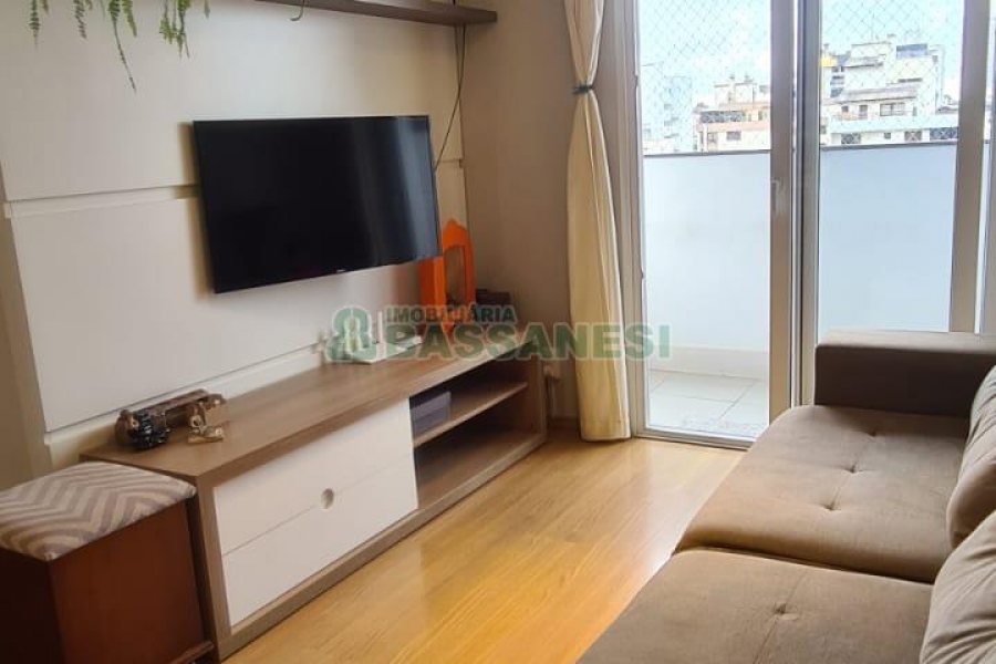Apto Mobiliado com 77m², 3 dormitórios, 2 vagas, no bairro Pio X em Caxias do Sul para Alugar ou Comprar