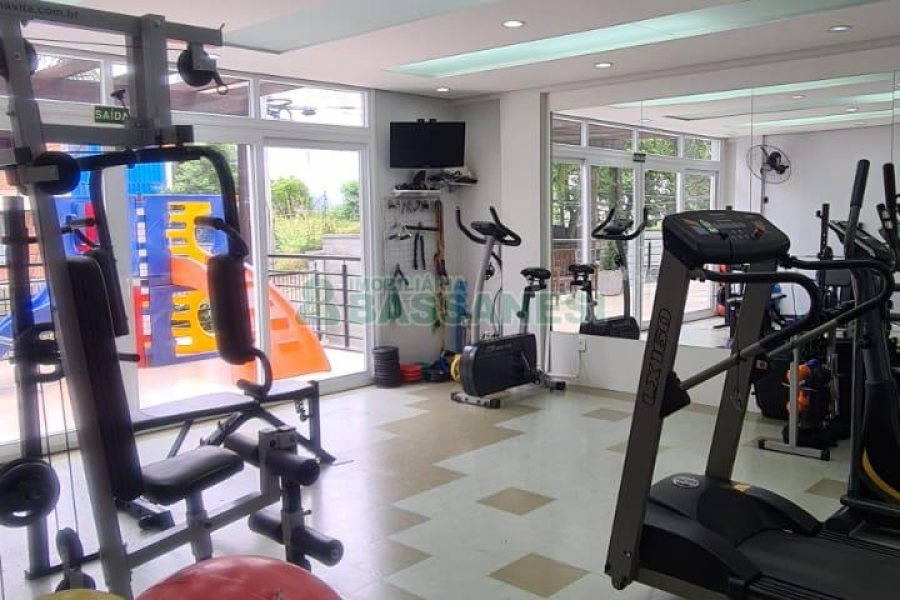 Apto Mobiliado com 77m², 3 dormitórios, 2 vagas, no bairro Pio X em Caxias do Sul para Alugar ou Comprar