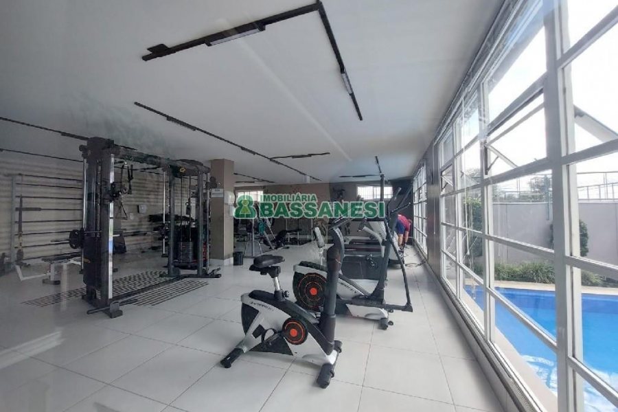 Apto Mobiliado com 101m², 3 dormitórios, 2 vagas, no bairro Universitário em Caxias do Sul para Alugar