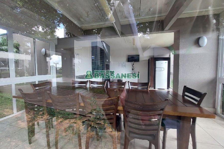 Apto Mobiliado com 101m², 3 dormitórios, 2 vagas, no bairro Universitário em Caxias do Sul para Alugar