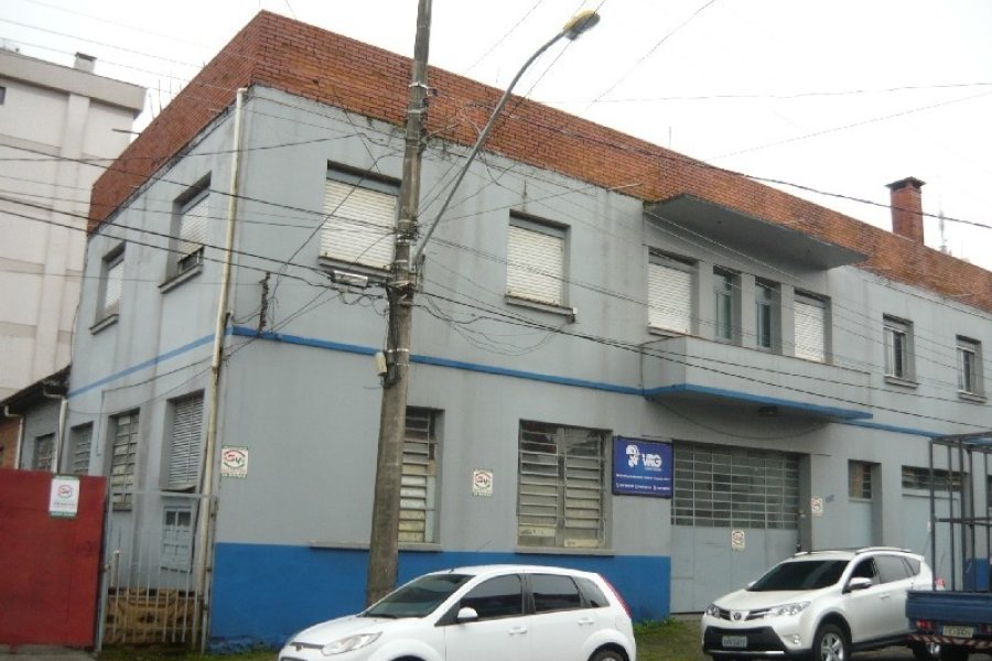 Pavilhão com 1000m², no bairro Centro em Caxias do Sul para Comprar