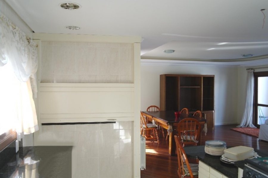 Apto/Cobertura com 409m², 4 dormitórios, 4 vagas, no bairro Madureira em Caxias do Sul para Alugar ou Comprar