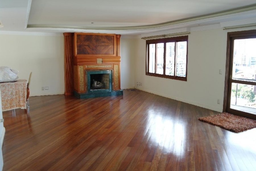 Apto/Cobertura com 409m², 4 dormitórios, 4 vagas, no bairro Madureira em Caxias do Sul para Alugar ou Comprar