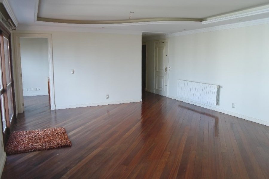 Apto/Cobertura com 409m², 4 dormitórios, 4 vagas, no bairro Madureira em Caxias do Sul para Alugar ou Comprar